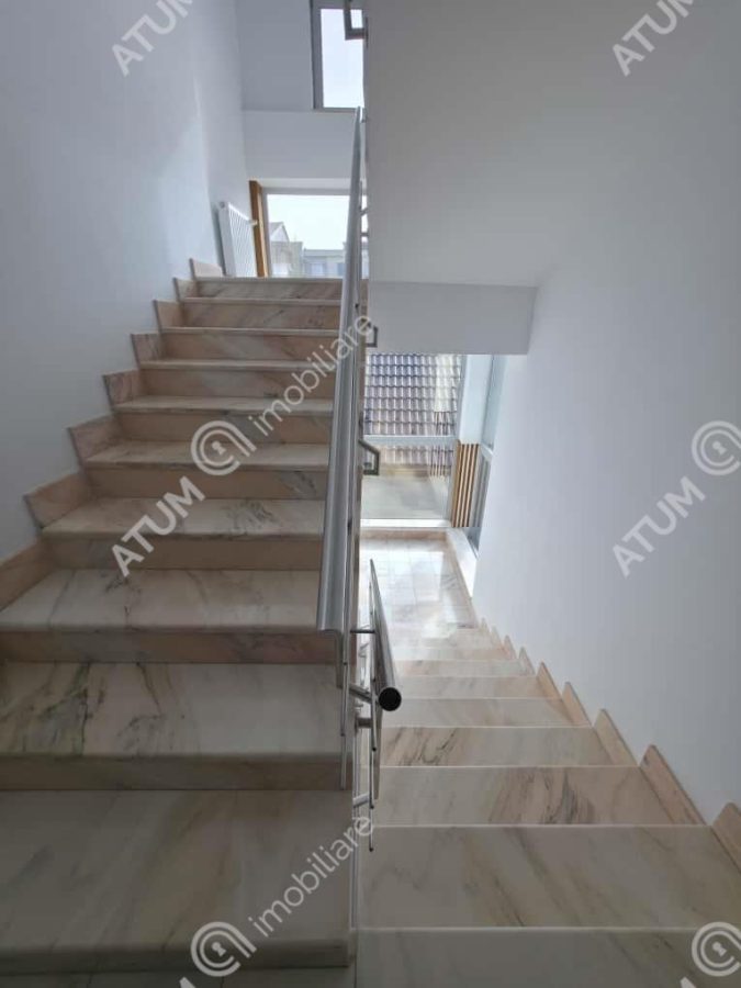 Cladire multifuntionala si terasa pentru evenimente corporate in Sibiu - foto 19