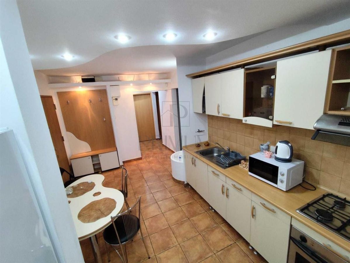 SPITALUL JUDETEAN - 3 CAM - CENTRALA - BOXA - PARTER INALT - MOBILAT- - foto 6