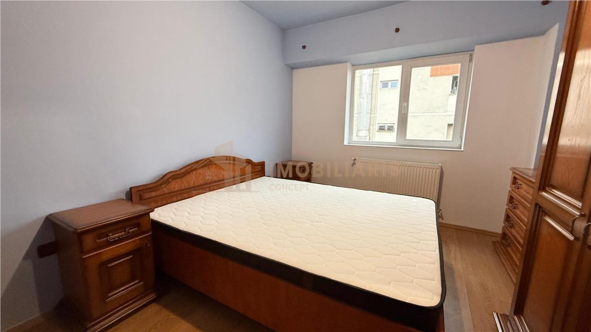 Apartament 3 camere, zona Republicii - foto 4