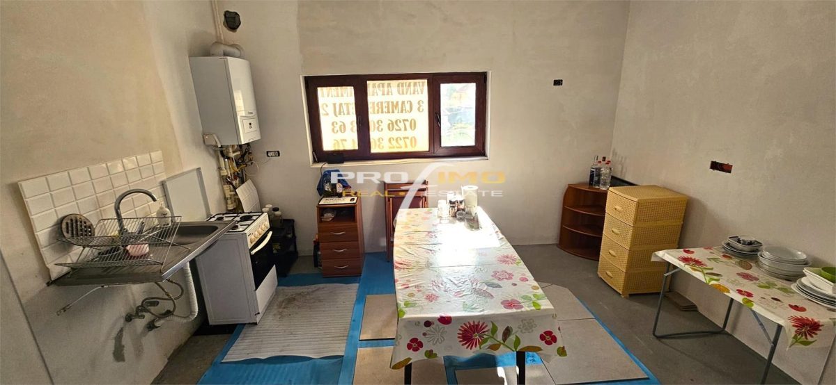 Apartament 3 camere intr o vila P+2E cu cate un apartament pe etaj - foto 15