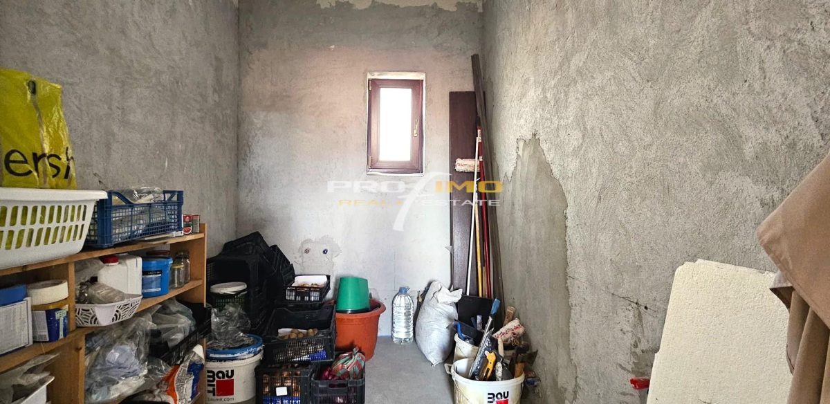 Apartament 3 camere intr o vila P+2E cu cate un apartament pe etaj - foto 10