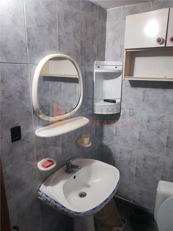 Casa tip parter + mansarda in zona Centru - foto 14