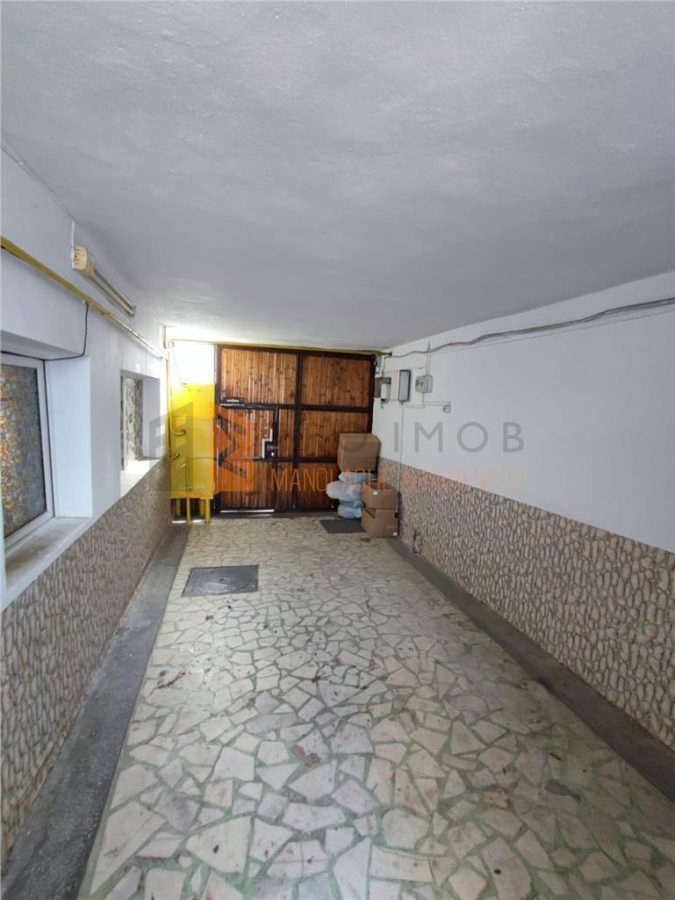 Casa tip parter + mansarda in zona Centru - foto 21