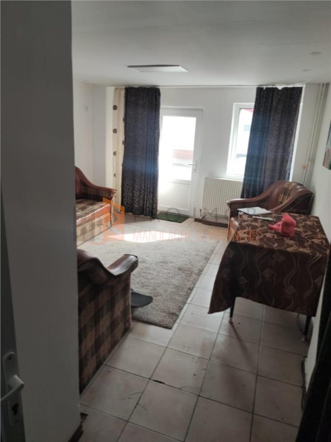 Casa tip parter + mansarda in zona Centru - foto 7