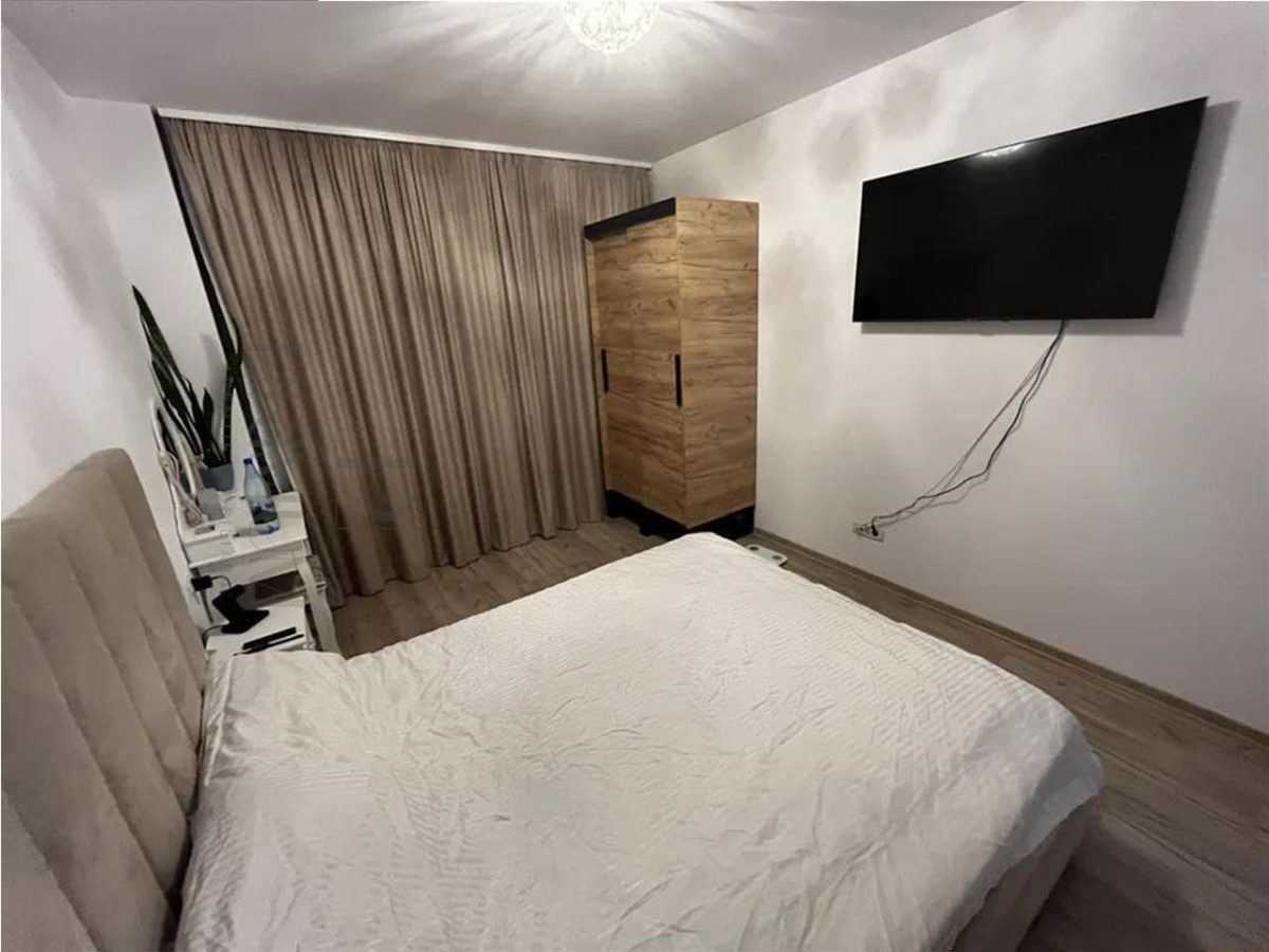 TORONTALULUI - 3 CAM - ETJ.1 -  BLOC NOU - 2 BAI - 2 BALCOANE - BOXA - LOC PARCARE - INCALZIRE PARDOSEALA - LIFT || - 