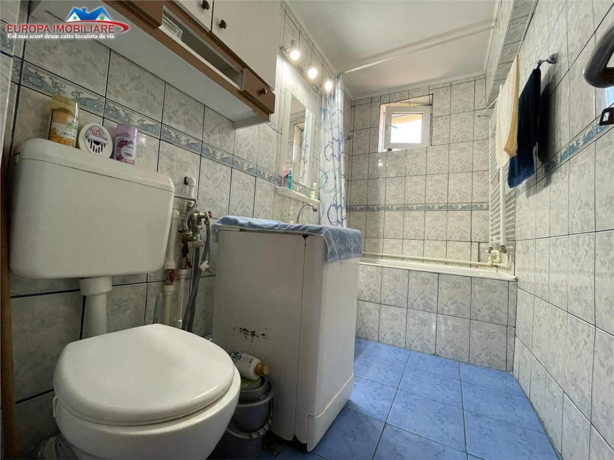 Apartament 2 camere de vanzare zona centrala Tulcea - foto 2