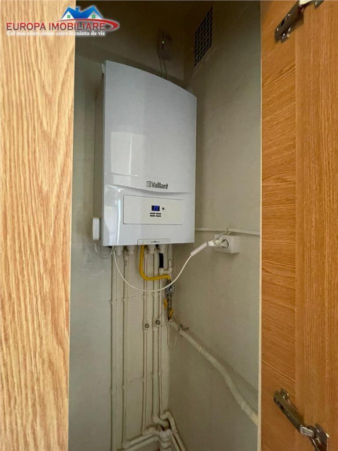 Apartament 2 camere de vanzare zona centrala Tulcea - foto 8