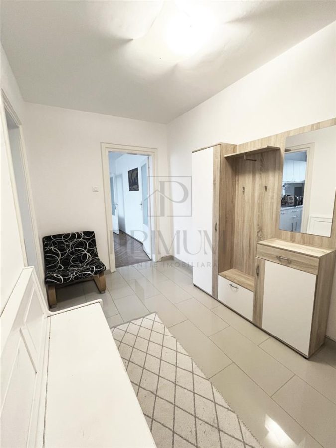 CENTRAL - 3 CAM - CENTRALA/A.C - 2 BALCOANE - BOXA - ANVELOPAT - ZONA DE INTERES - foto 4