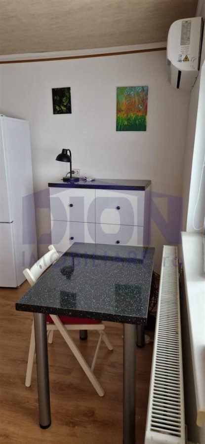 Casa cocheta cu potential, intr- o zona linistita a Chitilei - foto 12