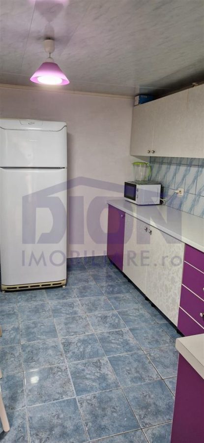 Casa cocheta cu potential, intr- o zona linistita a Chitilei - foto 7