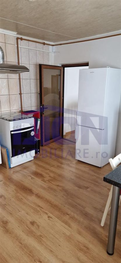 Casa cocheta cu potential, intr- o zona linistita a Chitilei - foto 10