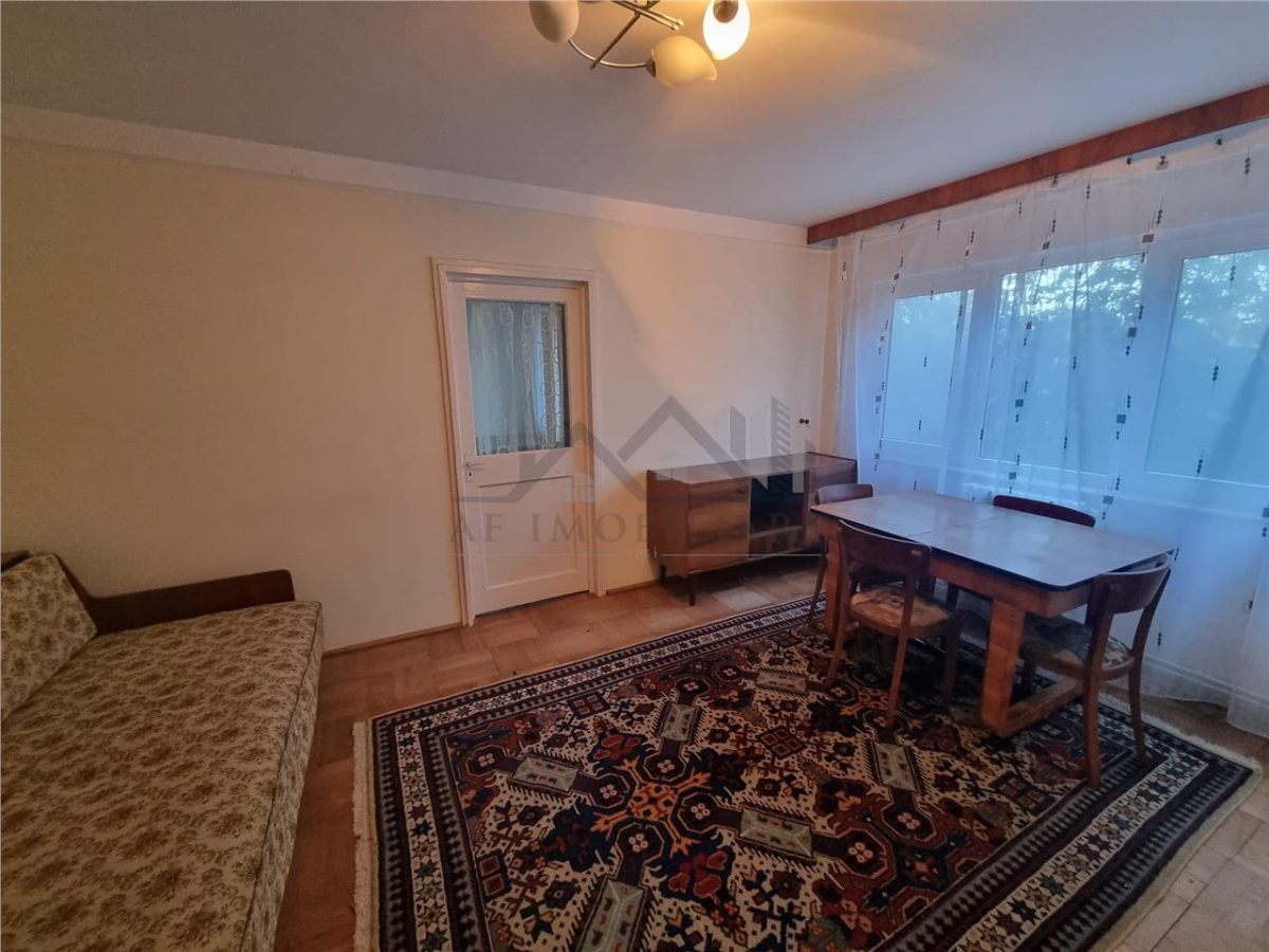 Apartament cu 2 camere Podu Ros - Iasi