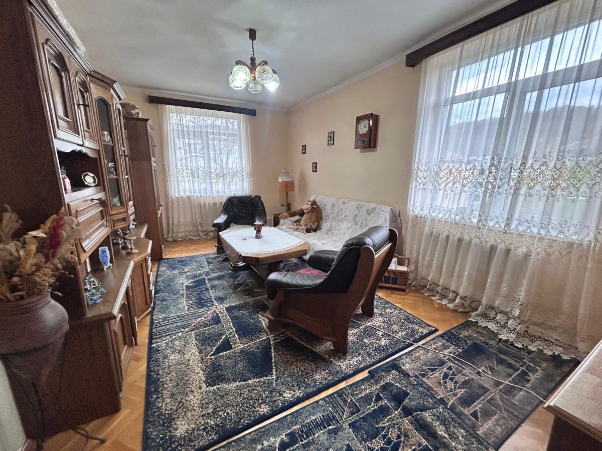 Resita, 3 Cam.Conf.1 sporit, Decom. Lunca - 