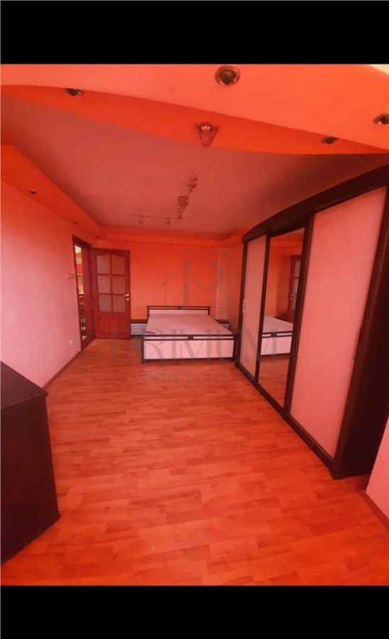 SAGULUI - 3 CAM - ETJ.INTERMEDIAR - ANVELOPAT - LIFT - foto 3