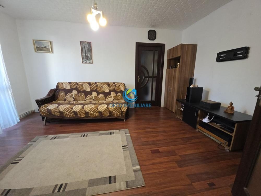 Apartament 3 camere, etaj 1, Grigore Alexandrescu - 