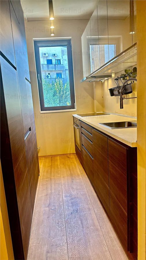 Vanzare apartament 3 camere superb | Herastrau | exclusivist | mobilat si utilat | loc parcare privat | - foto 6