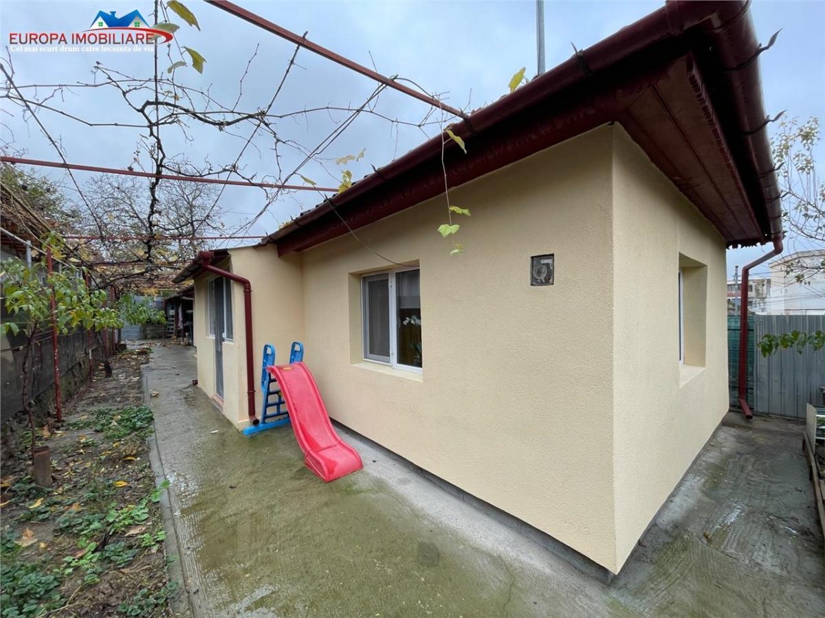 Casa de vanzare zona E3-Tulcea - 