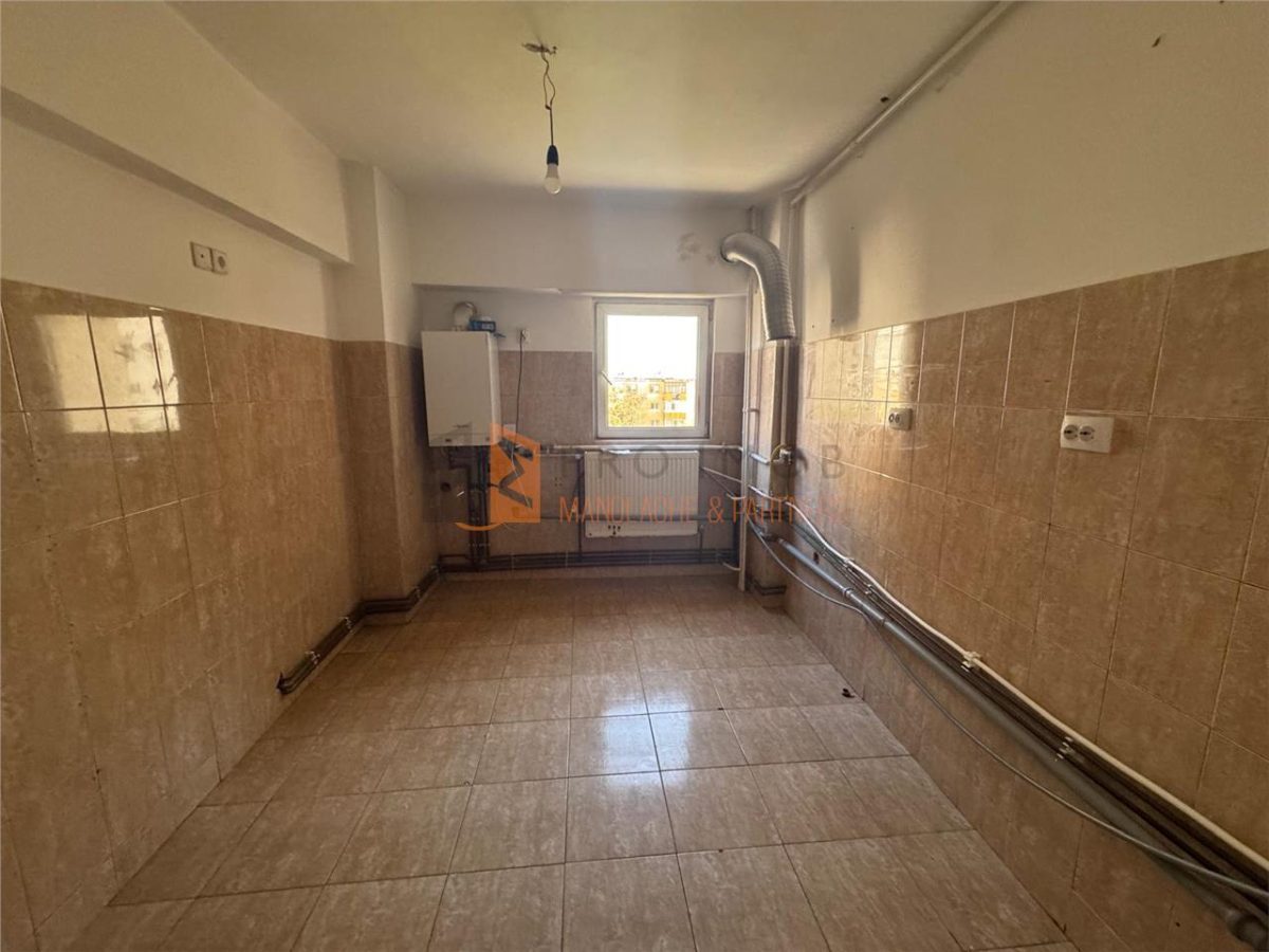 Apartament 3 camere cf 1 decomandat zona Unirii Sud - foto 4