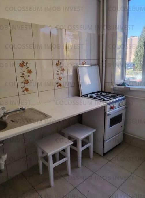 Garsoniera semidecomandat - zona Astra - foto 2