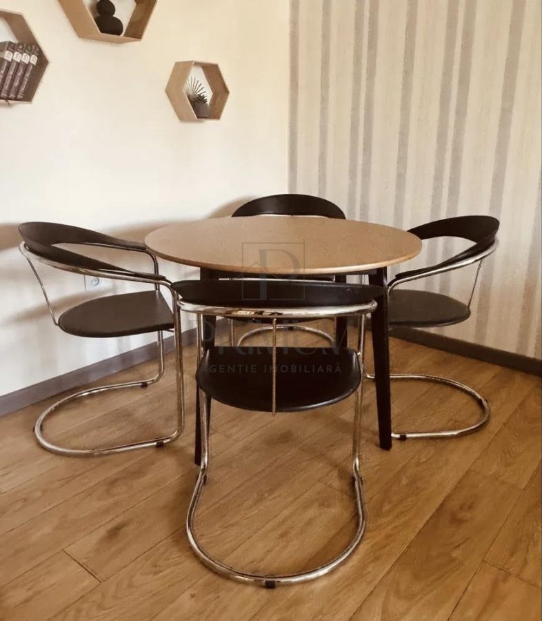 SEMICENTRAL - 2 Camere - DECOMANDAT - Bloc izolat - Parter inalt - foto 4