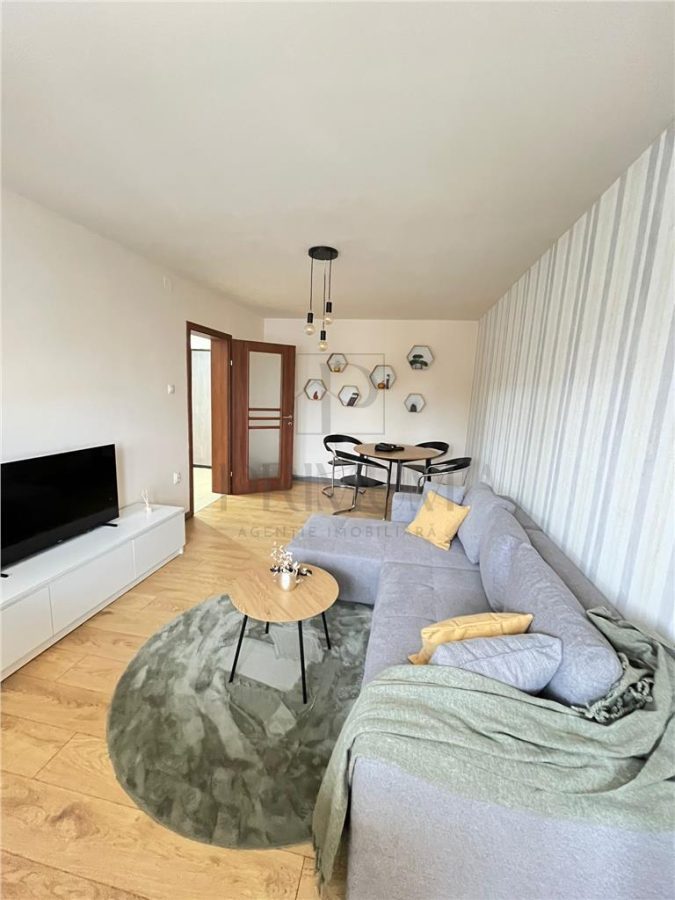 Brancoveanu - 2 Camere - Parter inalt - Decomandat - Bloc izolat - foto 2