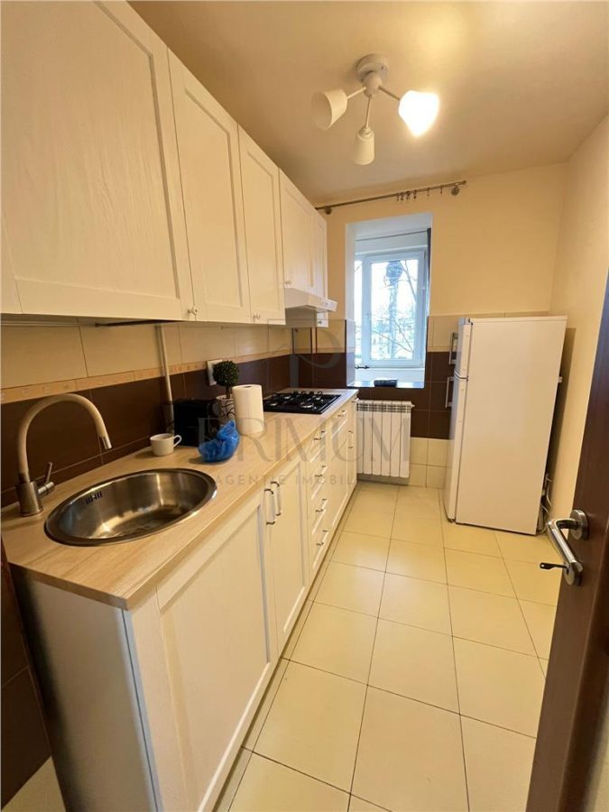 Brancoveanu - 2 Camere - Parter inalt - Decomandat - Bloc izolat - foto 6