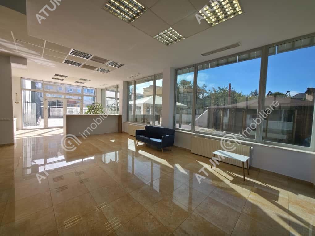 Cladire multifuntionala si terasa pentru evenimente corporate in Sibiu - foto 9