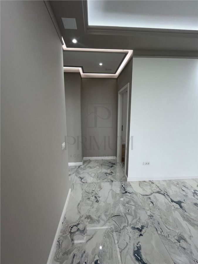 TORONTALULUI - 3 CAM - ETJ.1 - LOC PARCARE - INCALZIRE PARDOSEALA - BLOC NOU - LIFT - foto 3