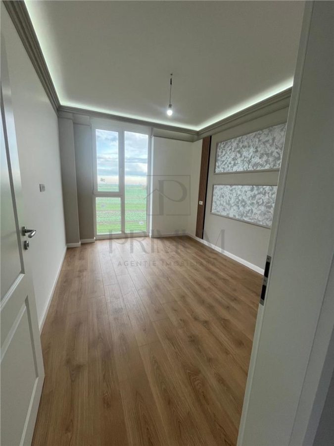 TORONTALULUI - 3 CAM - ETJ.2 - PARCARE SUBTERANA - INCALZIRE PARDOSEALA - BLOC NOU - LIFT - foto 3