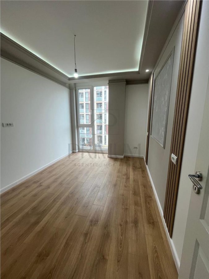 TORONTALULUI - 3 CAM - ETJ.2 - PARCARE SUBTERANA - INCALZIRE PARDOSEALA - BLOC NOU - LIFT - foto 4