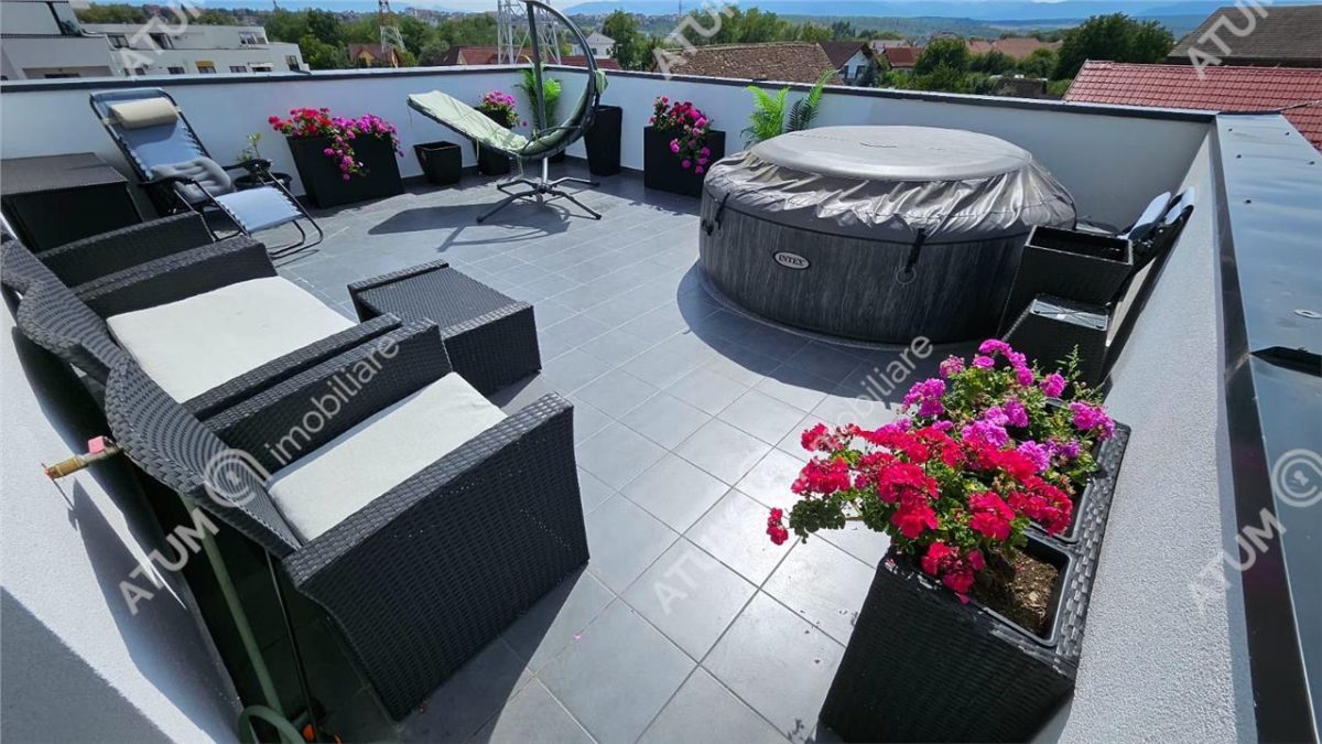 Penthouse cu 2 camere terasa 2 locuri parcare zona Turnisor din Sibiu - foto 8