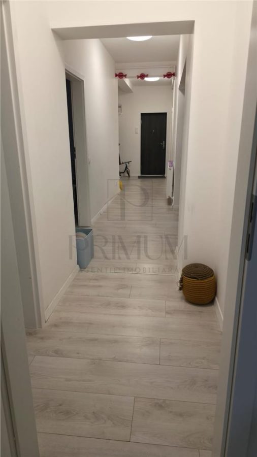 DUMBRAVITA - 4 CAM - DECOMANDAT - 2 BAI - LOC PARCARE - GRADINA - SPATIOS/LUMINOS - foto 14