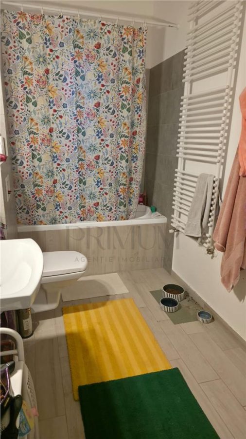 DUMBRAVITA - 4 CAM - DECOMANDAT - 2 BAI - LOC PARCARE - GRADINA - SPATIOS/LUMINOS - foto 9