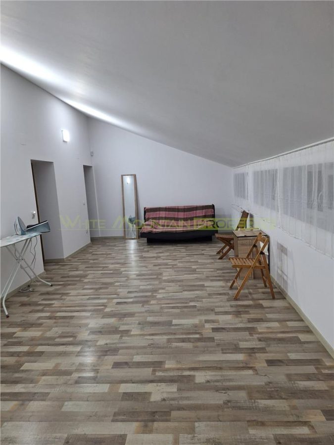 Crevedia, casa 5 camere - foto 7