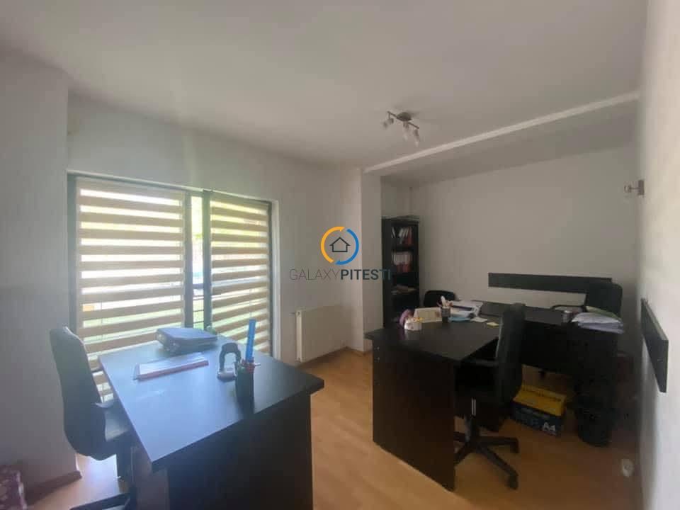 Apartament patru camere parter, bloc nou, zona Nord - 