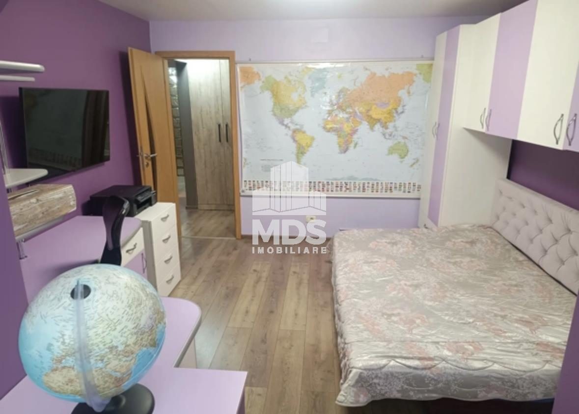 Decomandat, etaj 1 cu 2 bai si 2 balcoane - foto 10