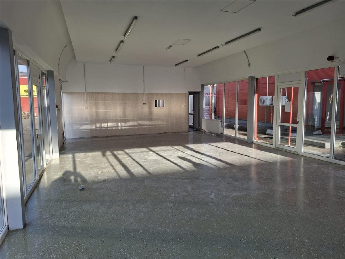 Restaurant 139 mp in vad com, cu terasa exterioara - 