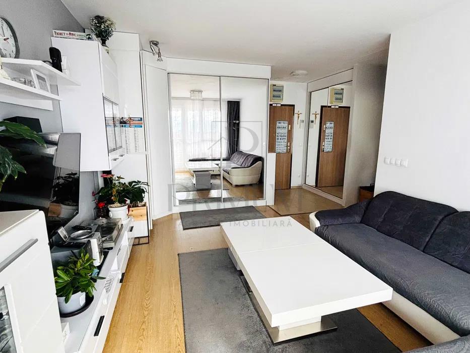 LIPOVEI - 3 CAM - DECOMANDAT - 2 BAI - CENTRALA - LOC PARCARE - PANORAMIC - foto 3