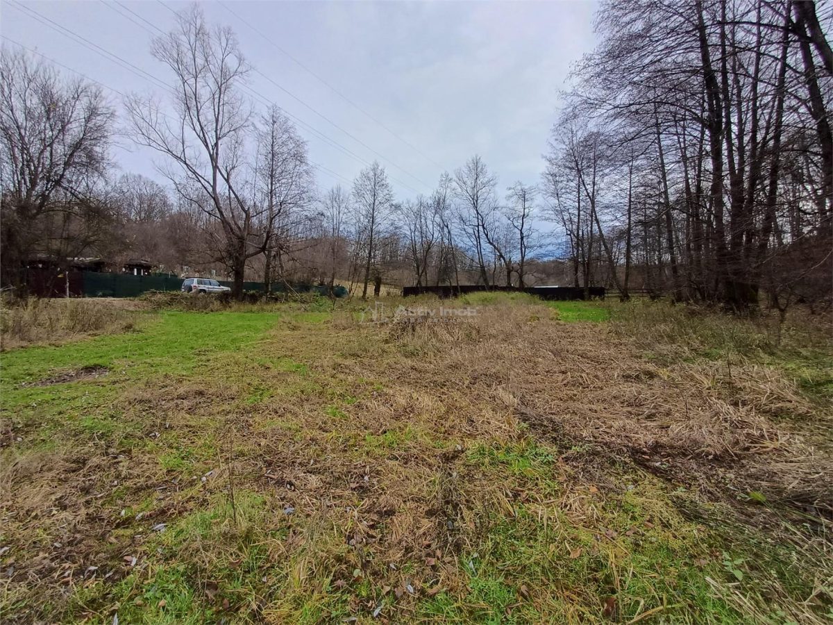 Resita, Teren Drept Intravilan, Langa Prau si Drum, 1308 Mp., 15 Euro/Mp., Renk - foto 7