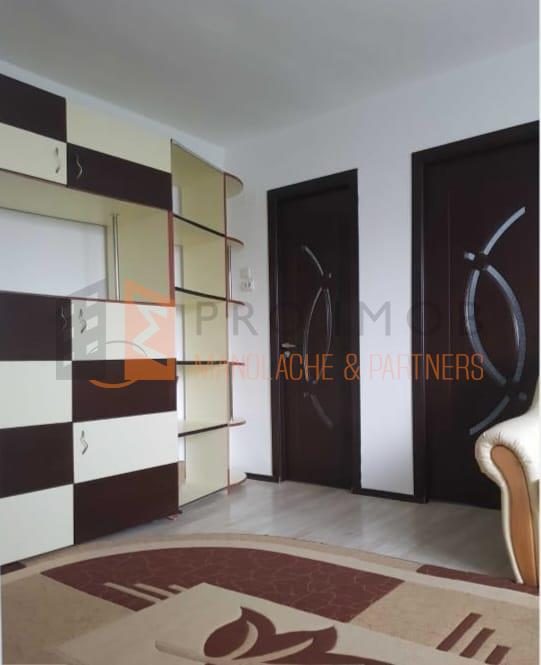 Apartament 2 camere cf 2 semidecomandat zona Spiru Haret - foto 2