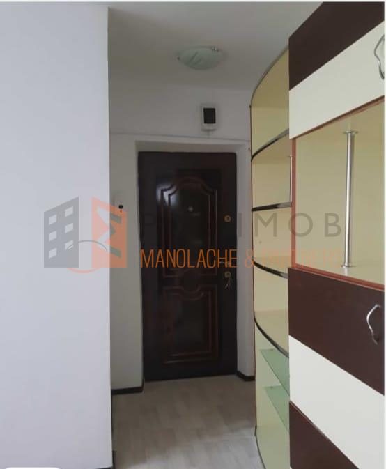 Apartament 2 camere cf 2 semidecomandat zona Spiru Haret - foto 6