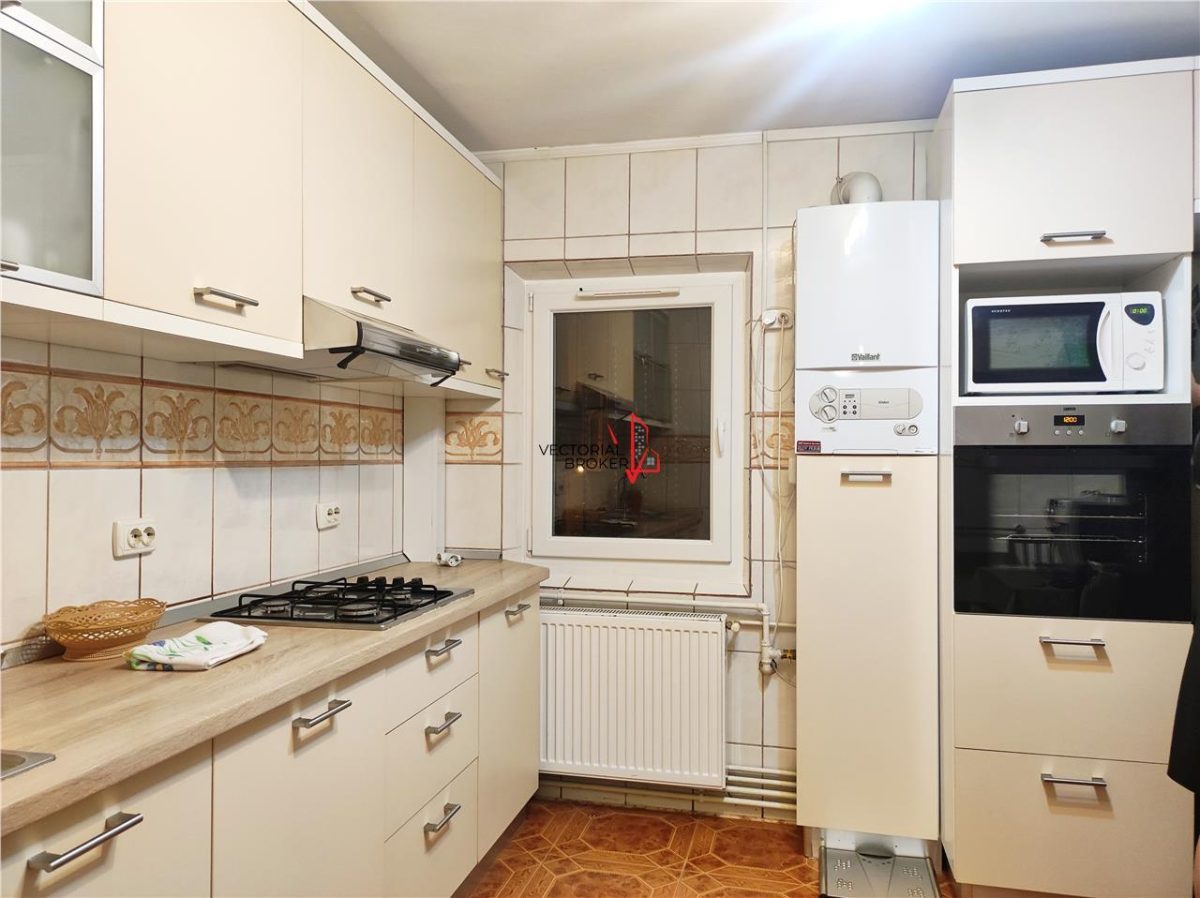 Apartament et.1, mobilat utilat,centrala termica, bloc 1991 Doamna Ghica Pancota - foto 5