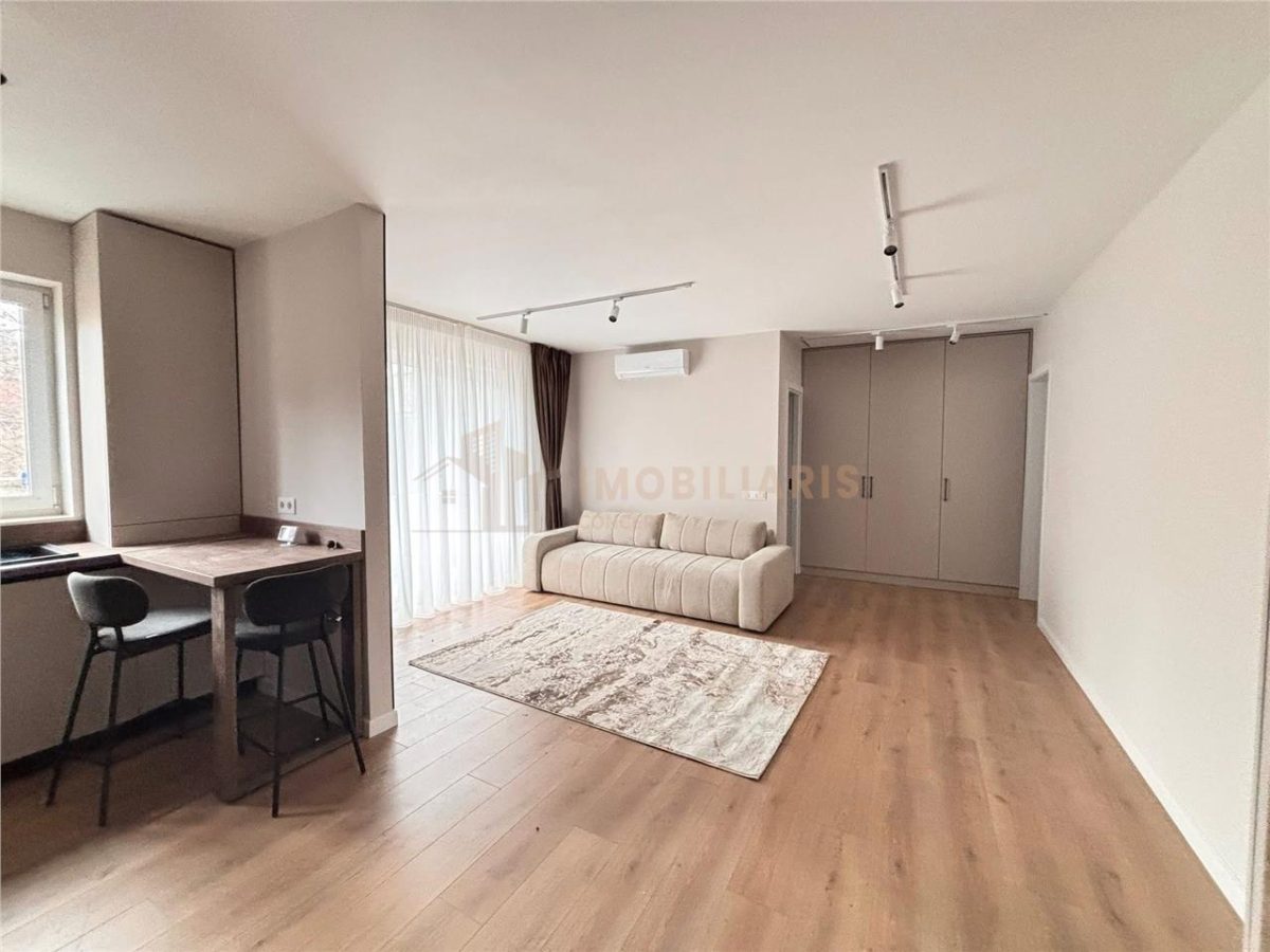 Apartament 2 camere, zona Cartierului Sasar - 