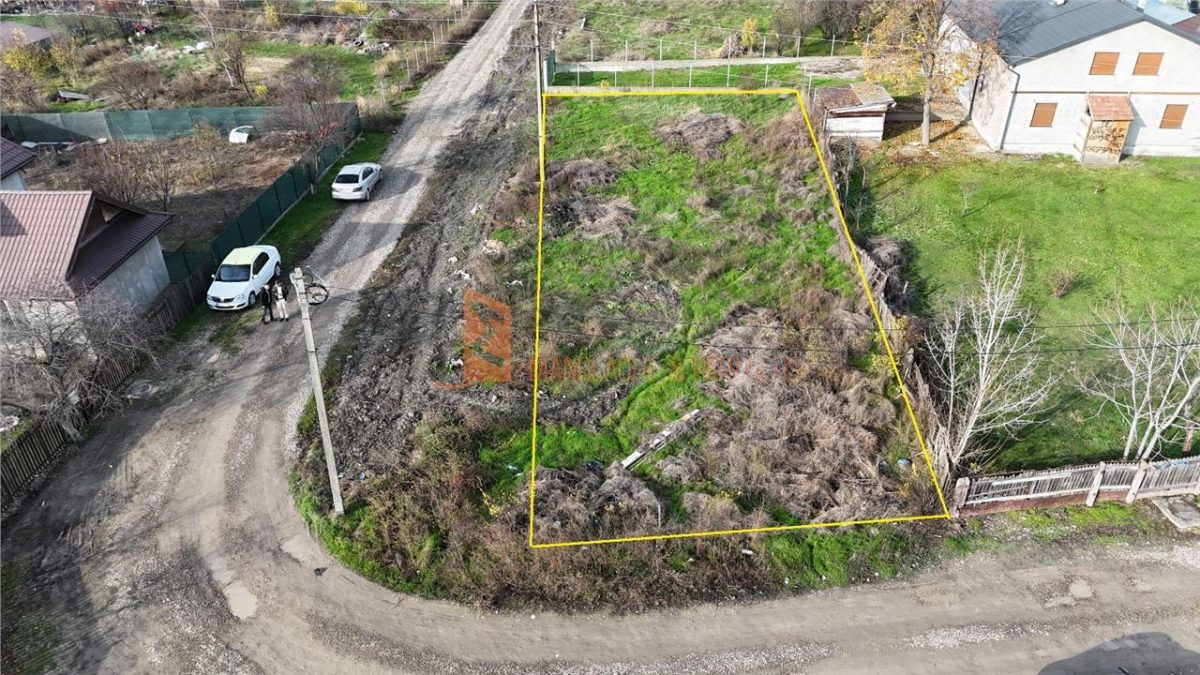 Teren intravilan in zona Spataru - 