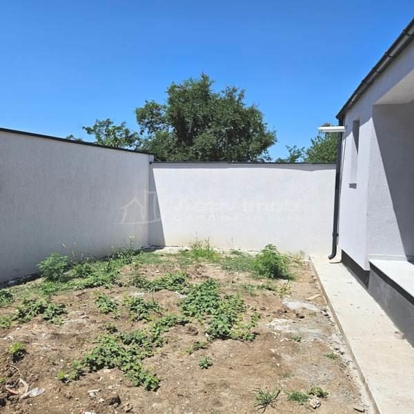 Vanzare Casa individuala - Vila - Prelungirea Ghencea - Margelelor - 245000E - Comision 0! - foto 3