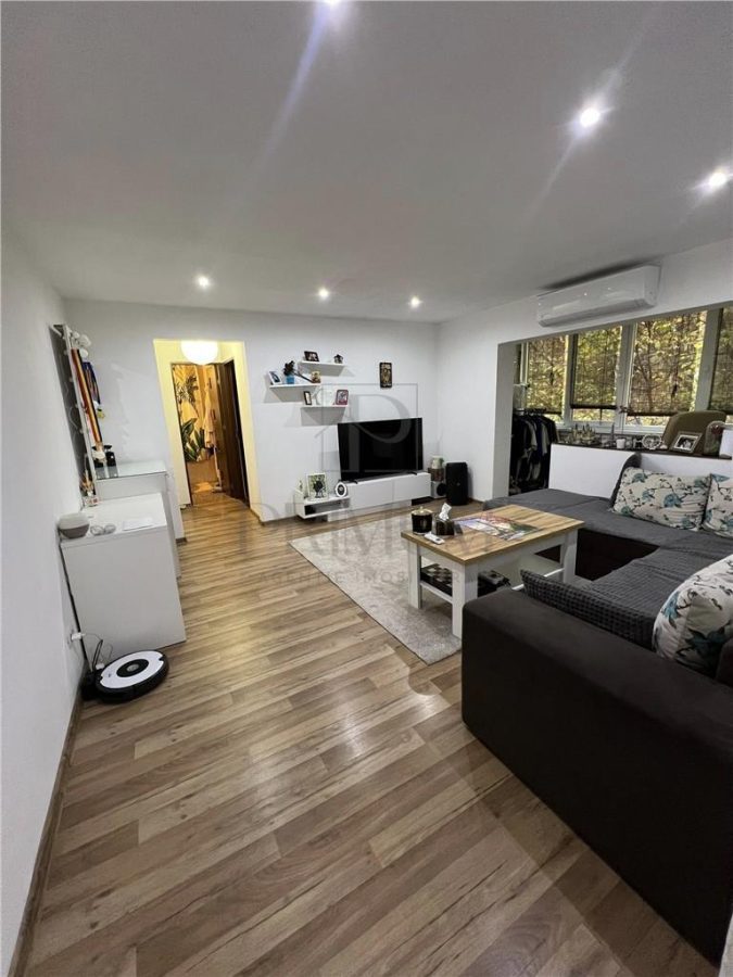 LIPOVEI - 3 CAM - ETJ.2 - 2 BAI - 2 BALCOANE - ANVELOPAT - ZONA EXCELENTA || - foto 1