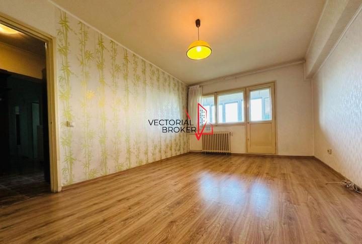 Apartament decomandat, bloc reabilitat vedere pe Parcul Doamna Ghica - 
