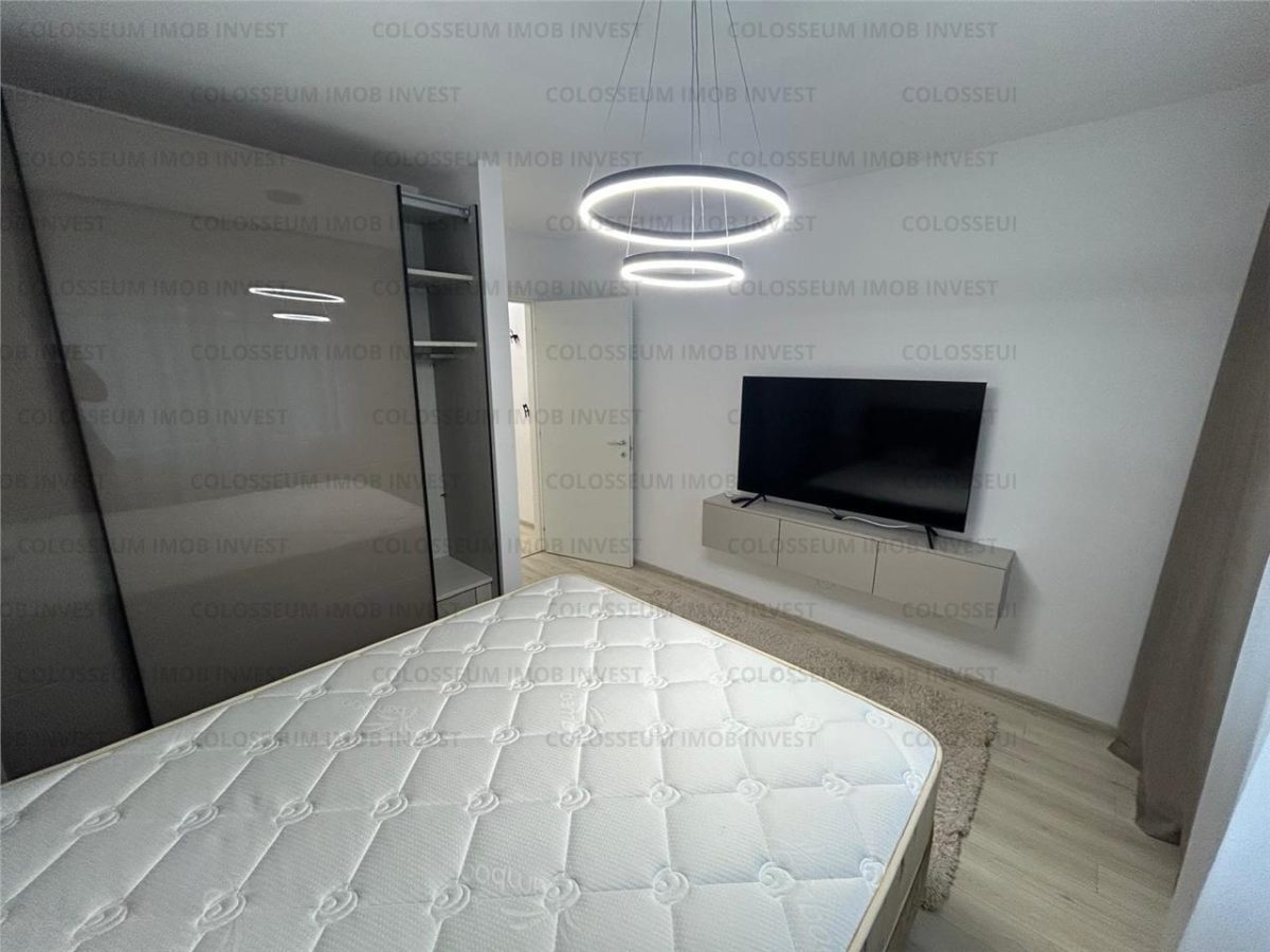 Apartament 3 camere, decomandat - zona Tractorul - 