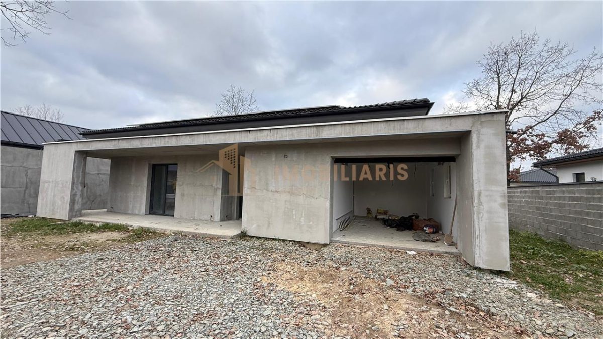 Casa individuala de vanzare, zona Castel Transilvania - 