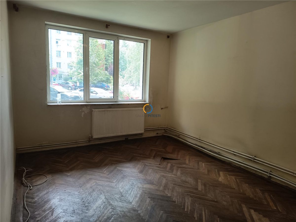 Vanzare apartament 3 camere decomandat Calea Bucuresti - foto 5